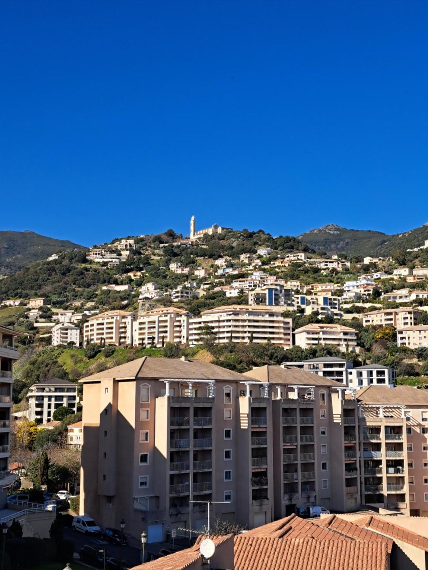 Grand T2 Proche Centre Ville, Vue Mer Et Montagne Bastia  Exteriér fotografie