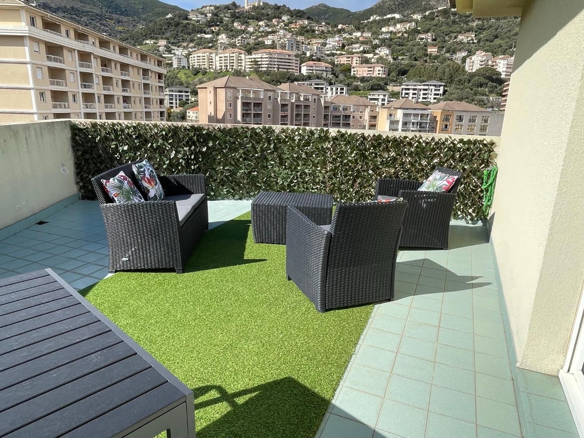 Grand T2 Proche Centre Ville, Vue Mer Et Montagne Bastia  Exteriér fotografie